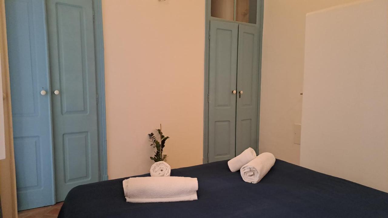 Olhaomirante Guesthouse エクステリア 写真