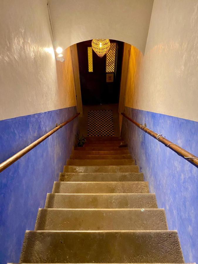 Olhaomirante Guesthouse エクステリア 写真