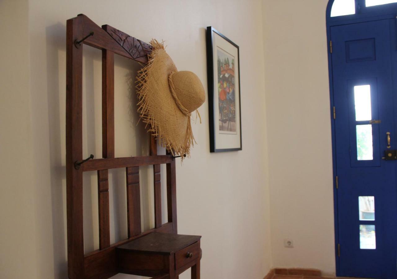 Olhaomirante Guesthouse エクステリア 写真