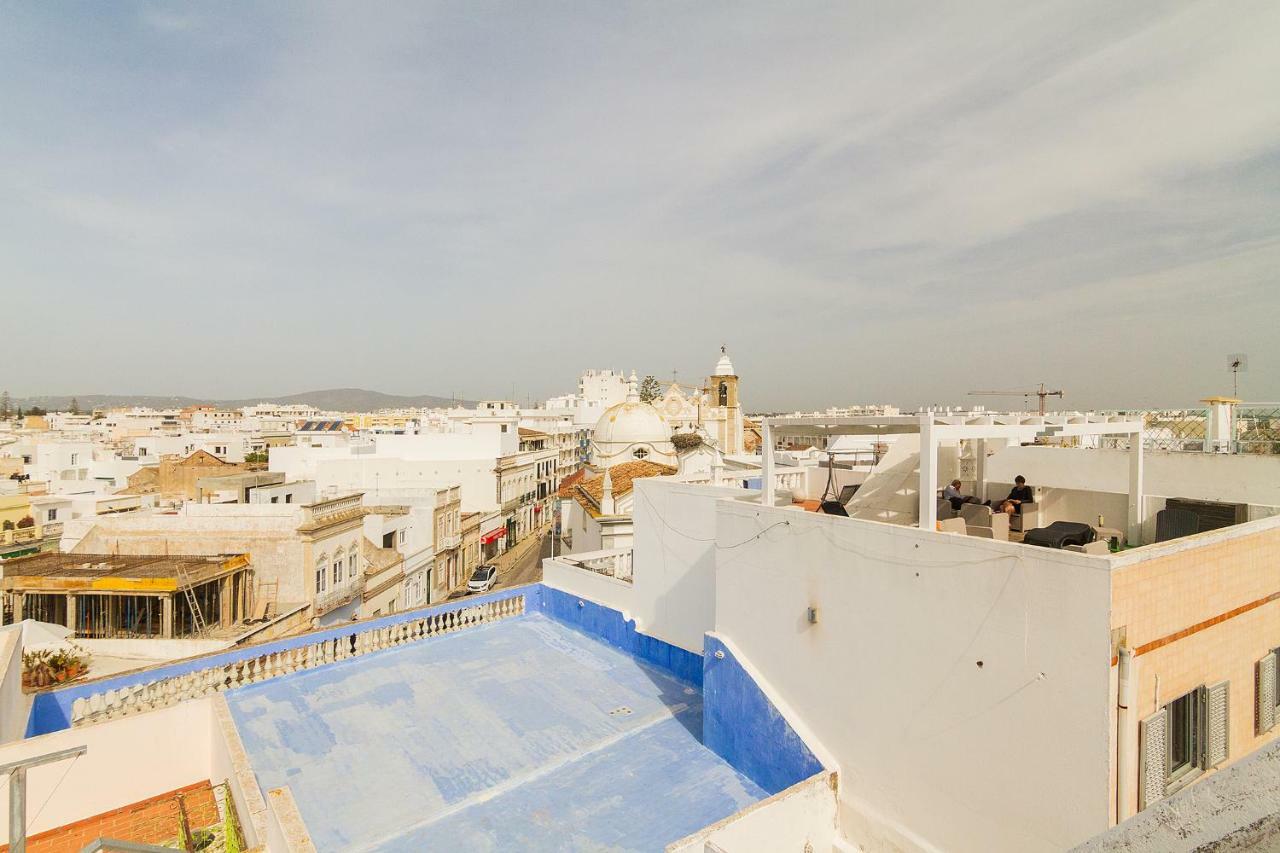 Olhaomirante Guesthouse エクステリア 写真